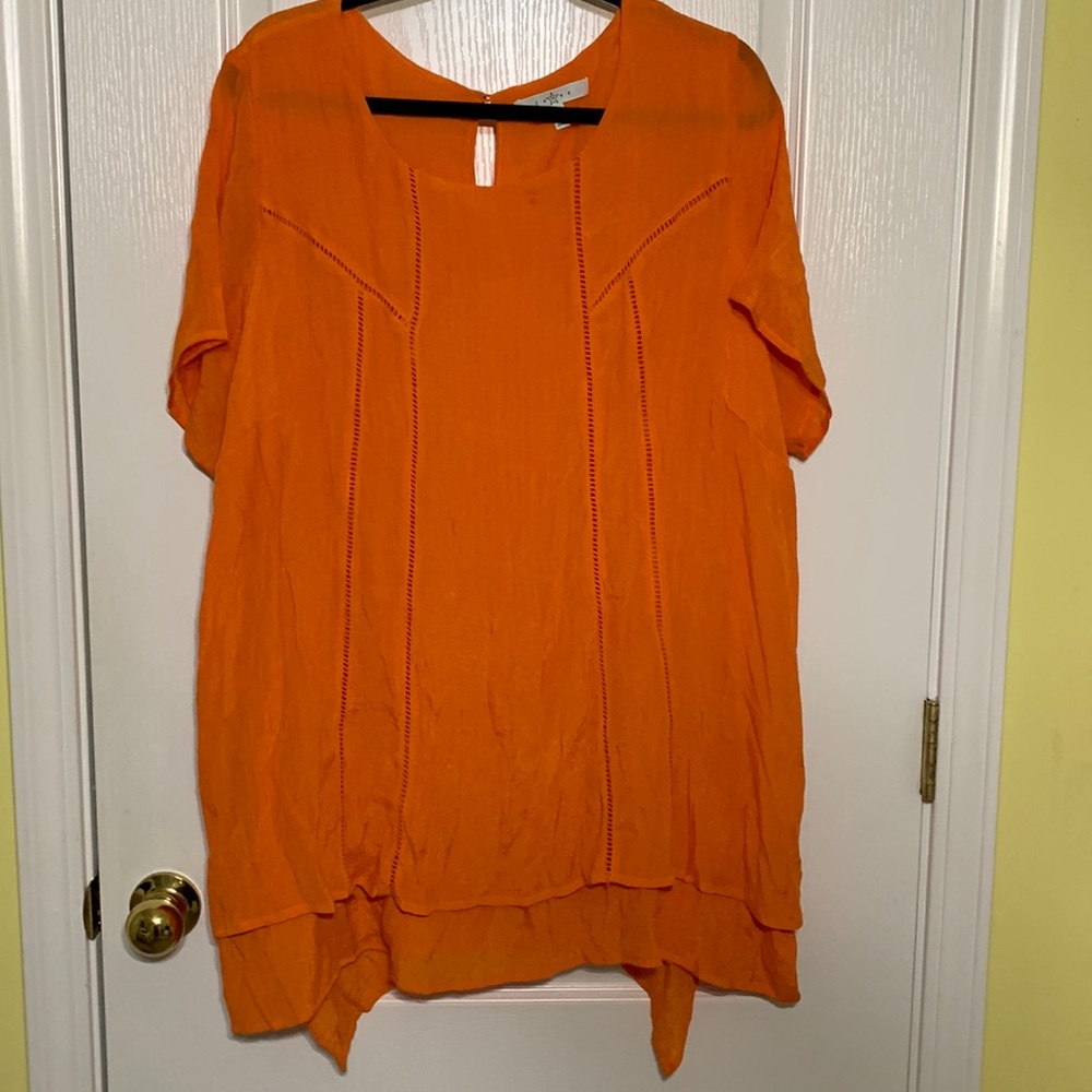 Summer double layer tunic, very pretty detailed. Gauze fabric.